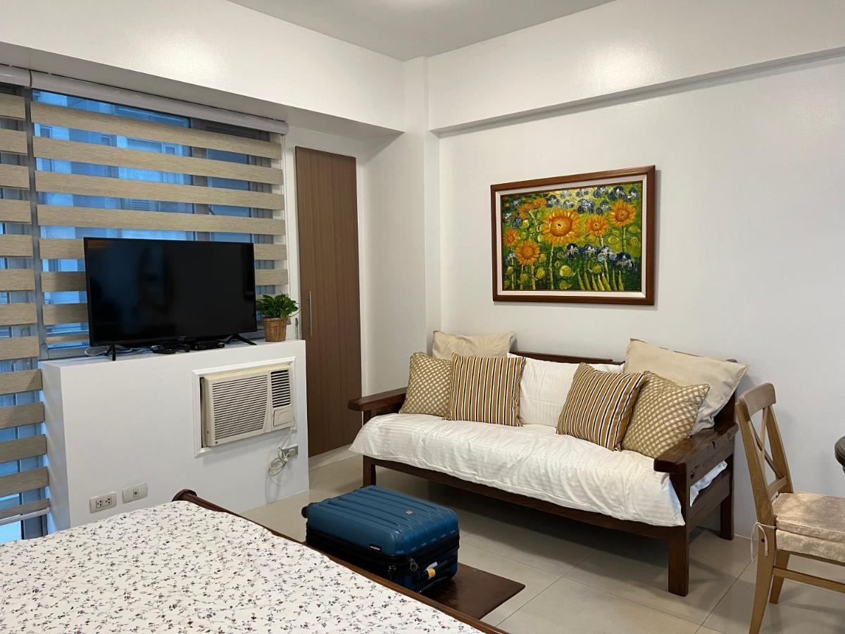 Telly'S Studio Across Naia3 Manila Dış mekan fotoğraf